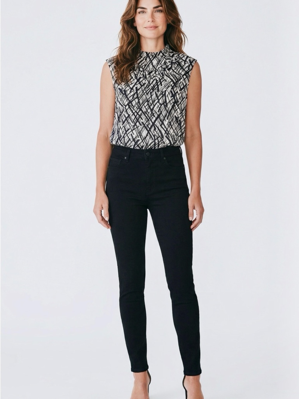 Anne Klein ladies black & white abstract summer sleeveless blouse Size M